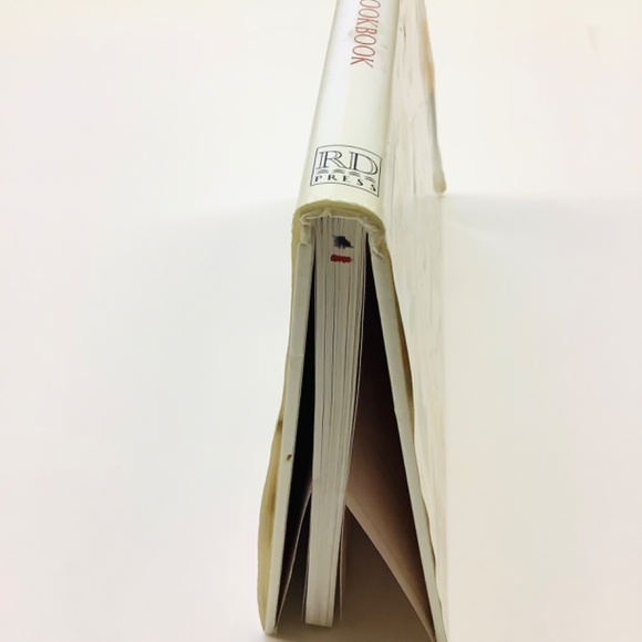 GIULIANO HAZAN The Classic Pasta Cookbook (Foreword by Marcella Hazan) - Picture 3 of 11